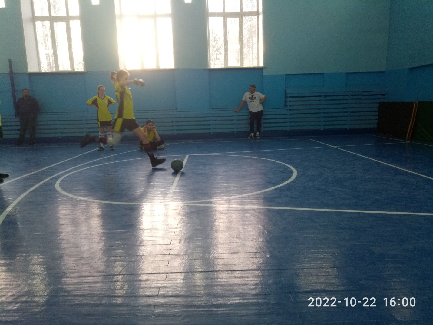 Закончился муниципальный этап соревнований по мини-футболу в рамках краевого проекта «Президентские спортивные игры».